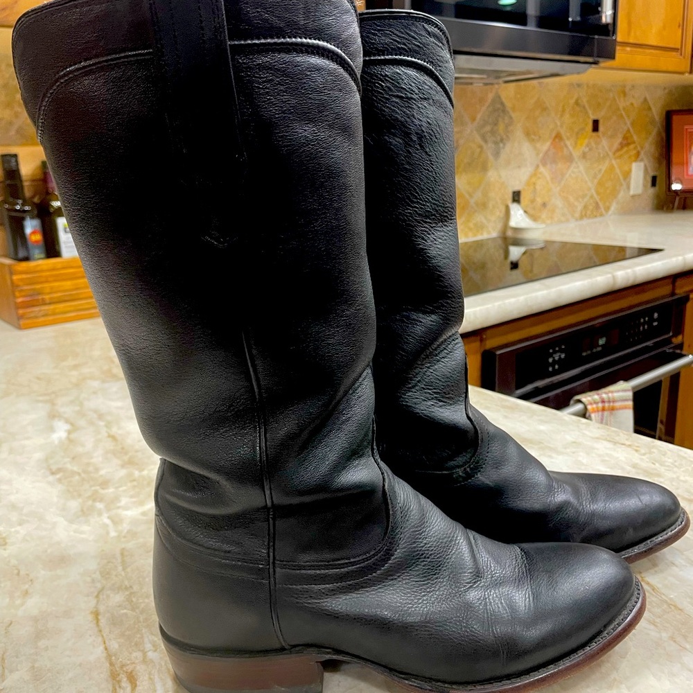 Tecovas black boots Womens 9.5B Excellent condition.